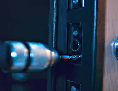 玛多24小时上门开锁公司